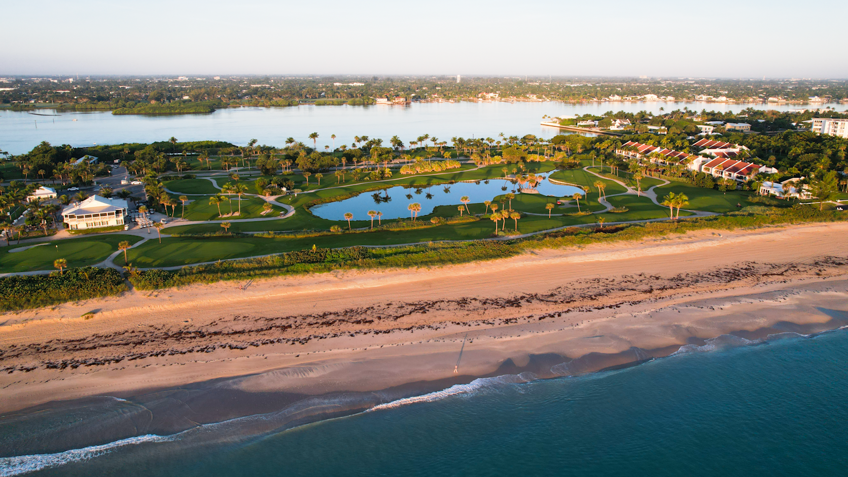 Muni Mondays: Sunrise at the Palm Beach Par 3
