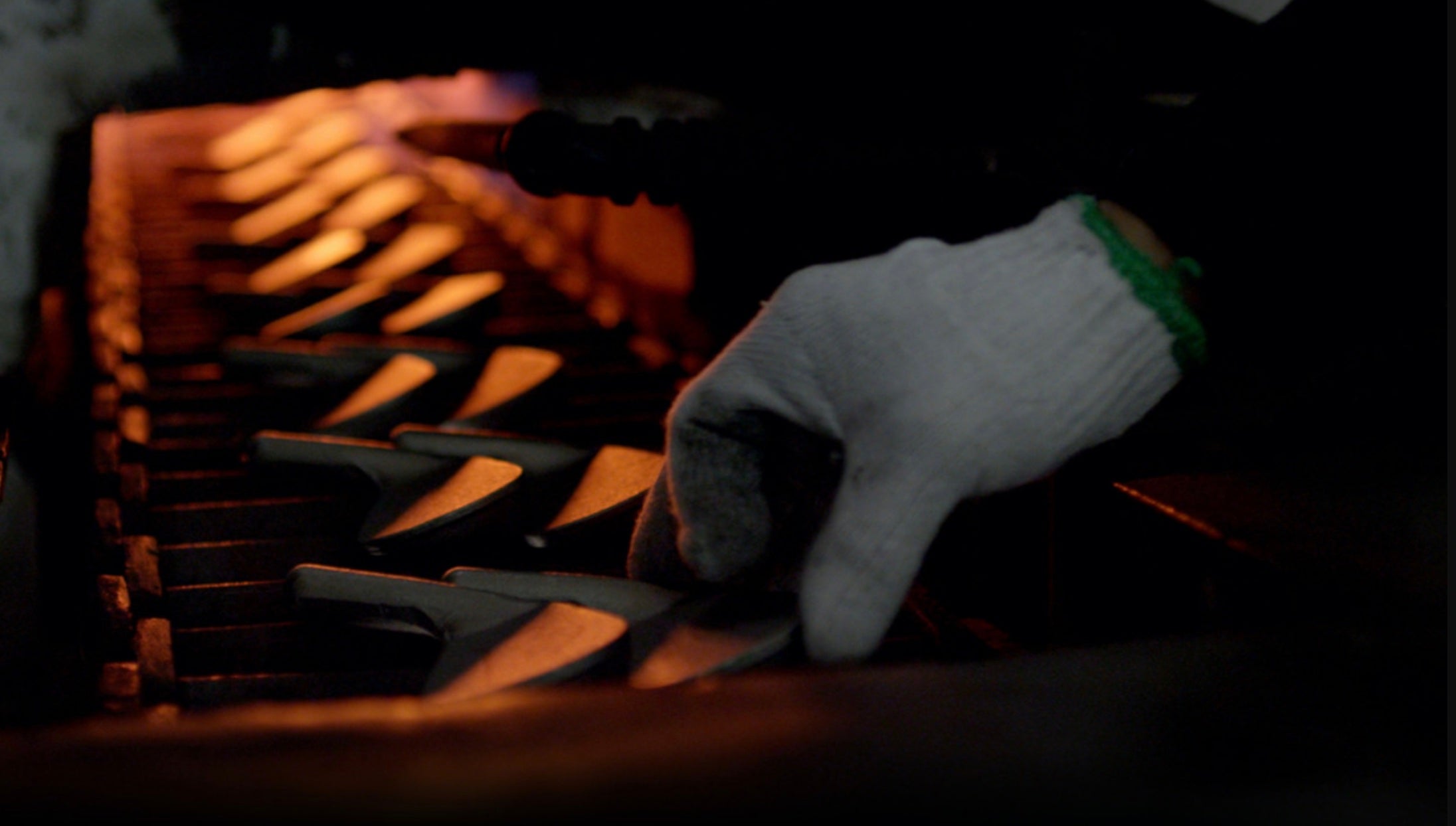Taylormade forged irons process