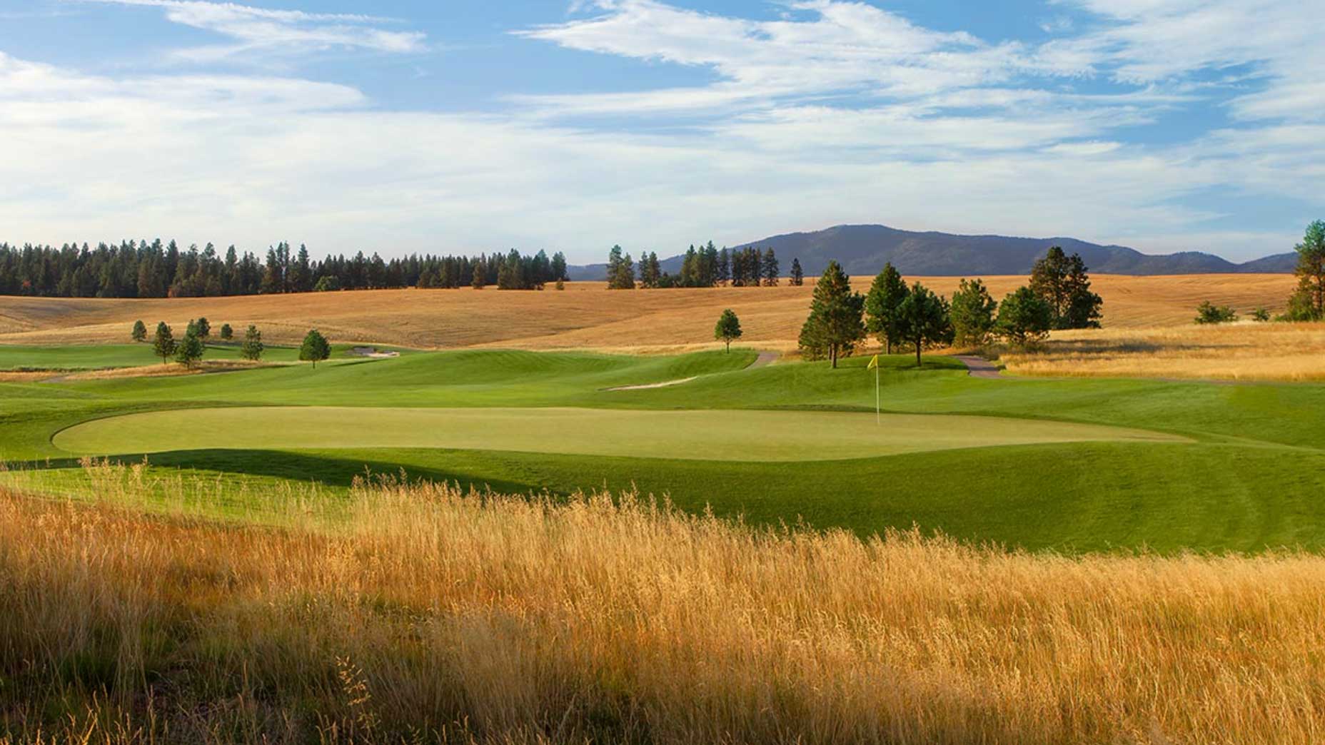 circling raven golf course