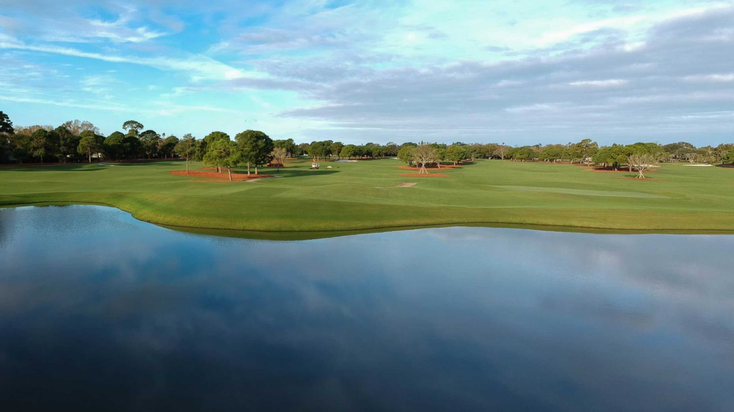 pelican bay golf