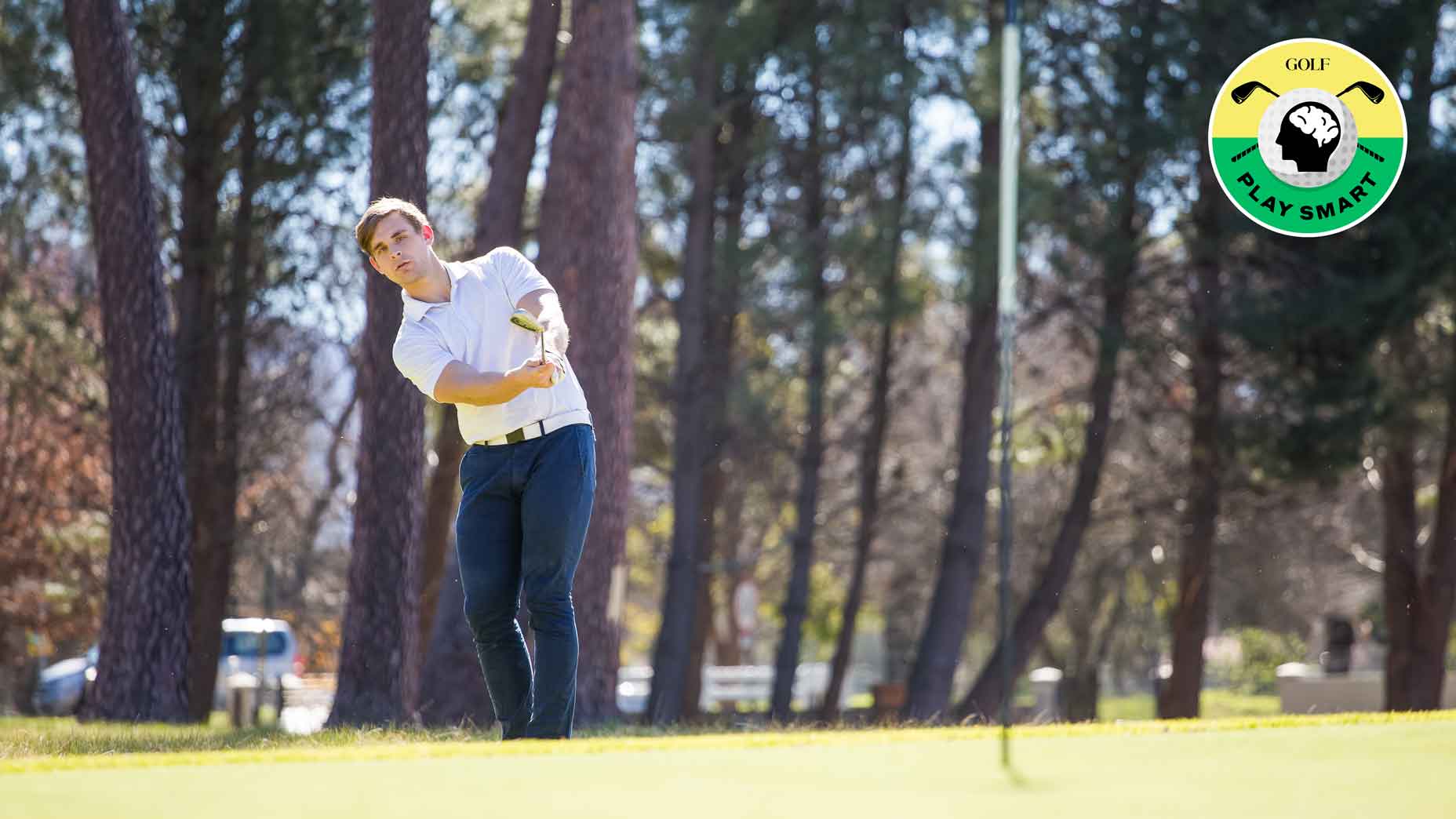 In today's Play Smart, we give you a guide to follow in order to control the distance of your pitch shots when you're around the green