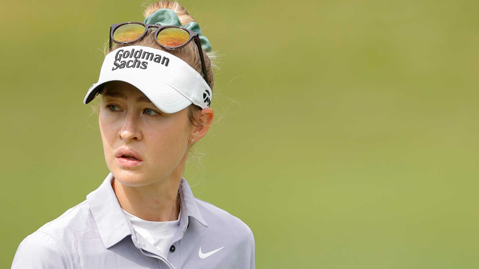 nelly korda looks