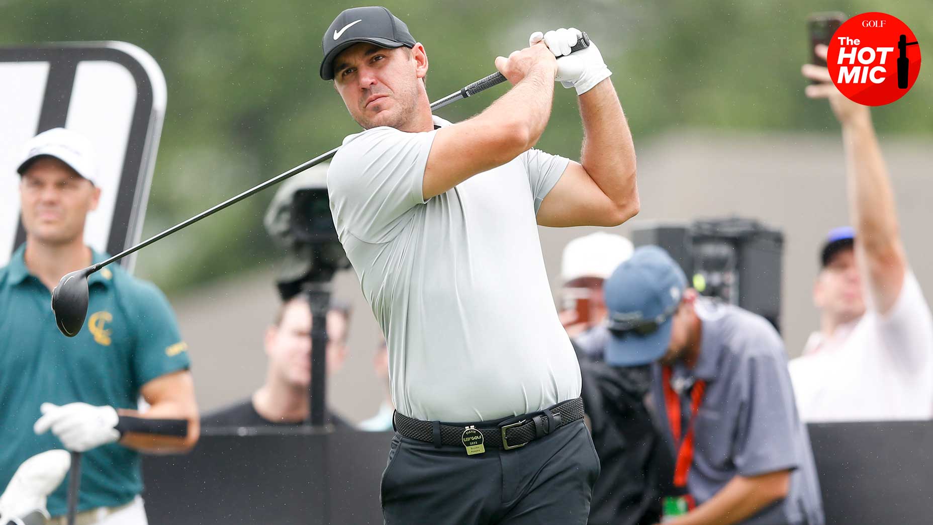 brooks koepka swings driver liv