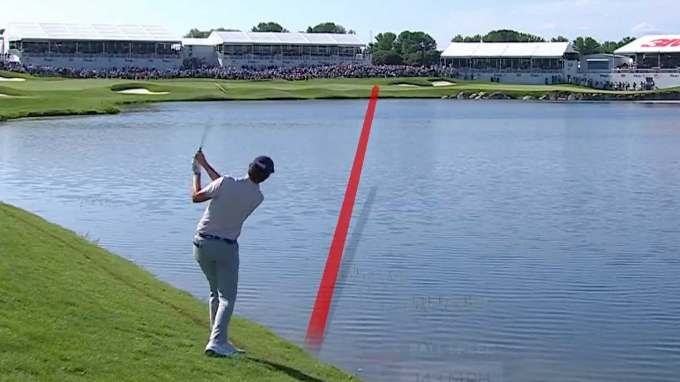 jt poston hitting in water at 3M open 72nd hole