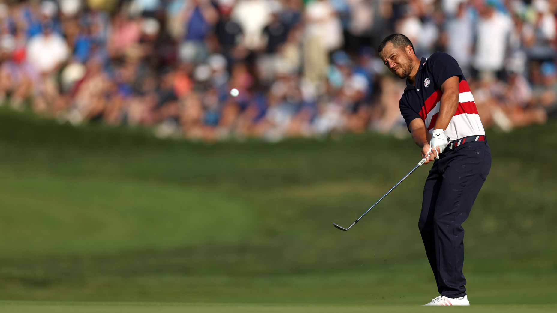 Xander Schauffele played without a hat on Sunday.