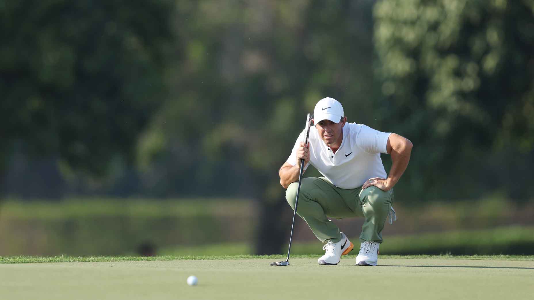Brad Faxon talks to Michael Breed to describe how his putting tip helped Rory McIlroy find success on the greens during his victory in Dubai