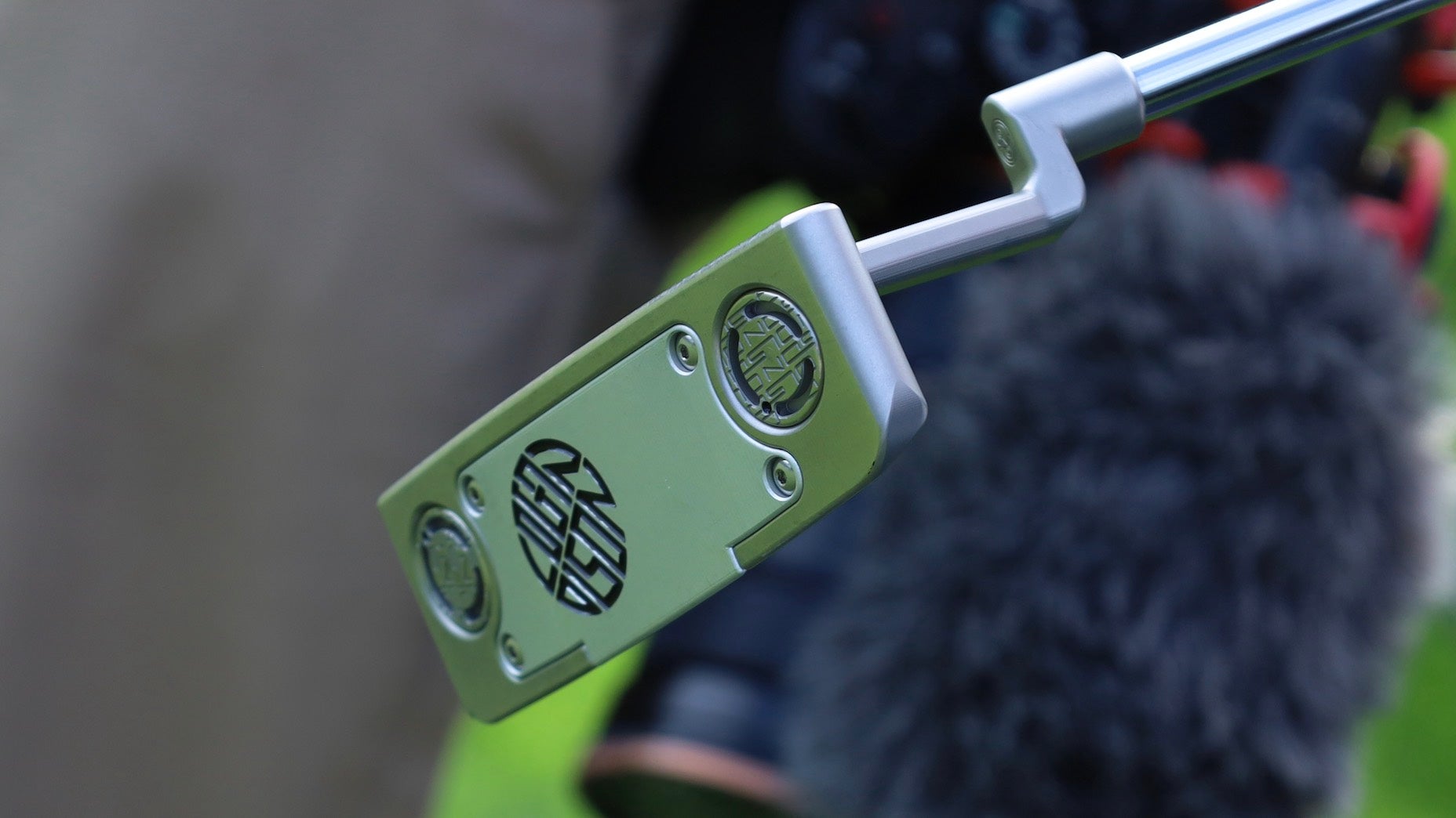 Logan Olson putter sole Scheffler