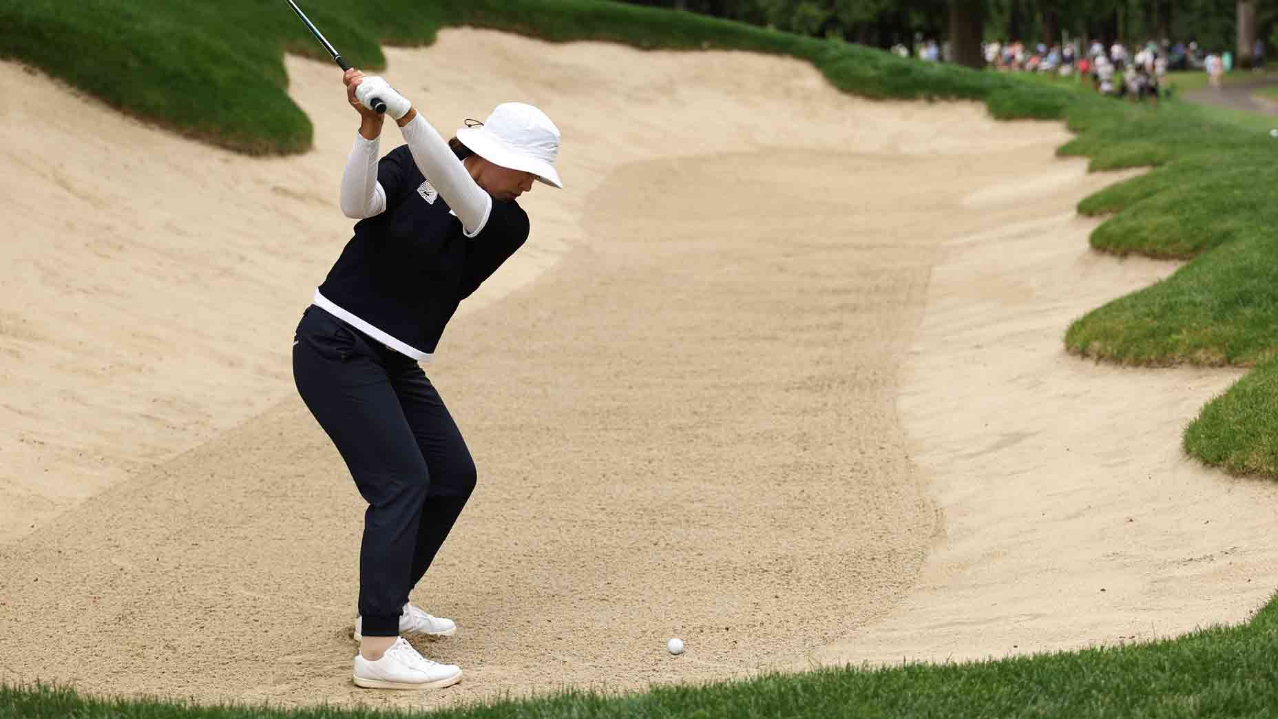 10 ways to conquer fairway bunkers, per top teacher