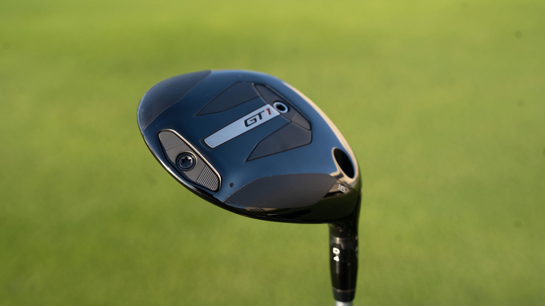 Titleist GT1 Fairway wood sole.