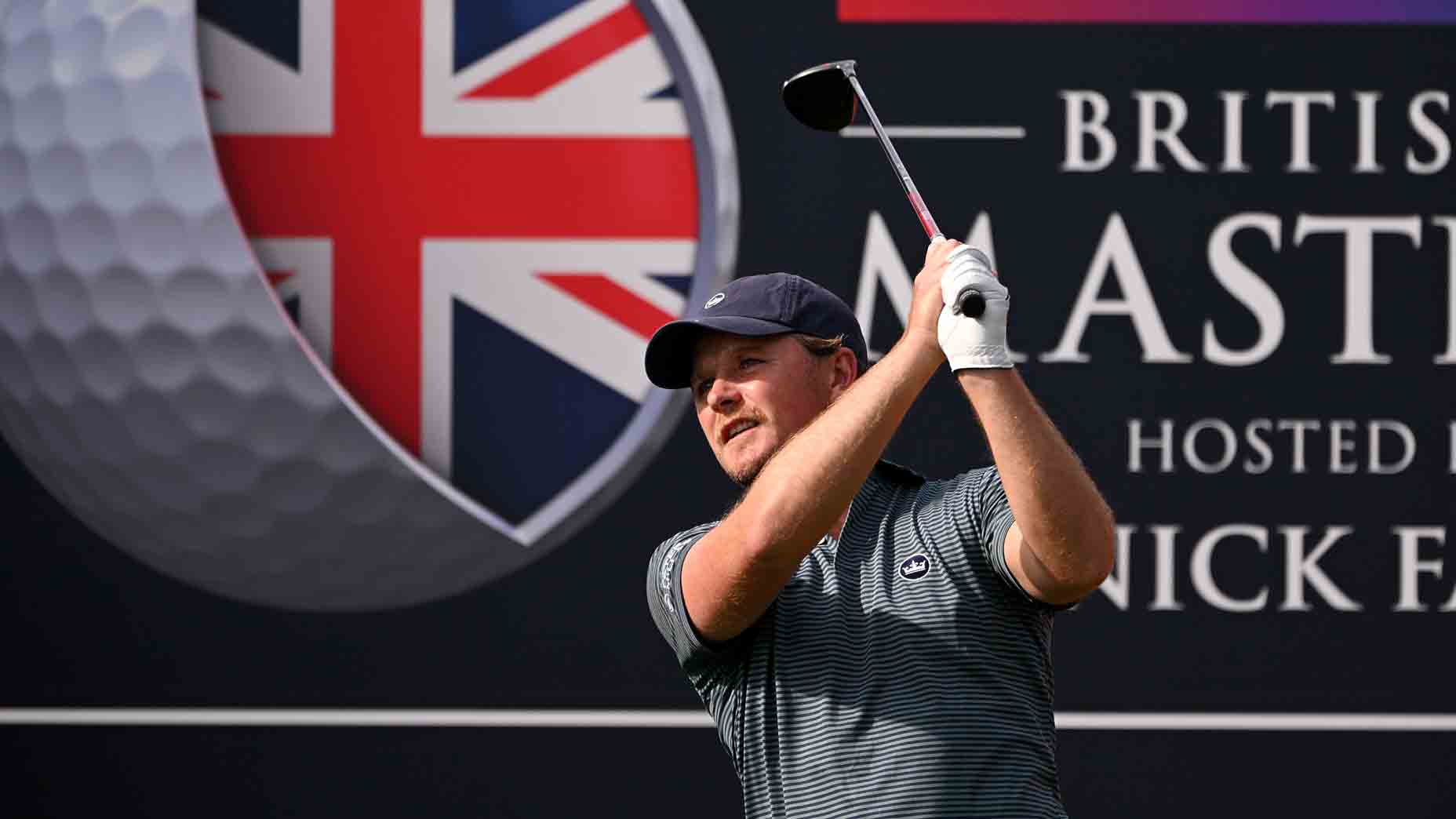 Longtime pro bought a pro-shop putter. And then he was penalized 2 shots 