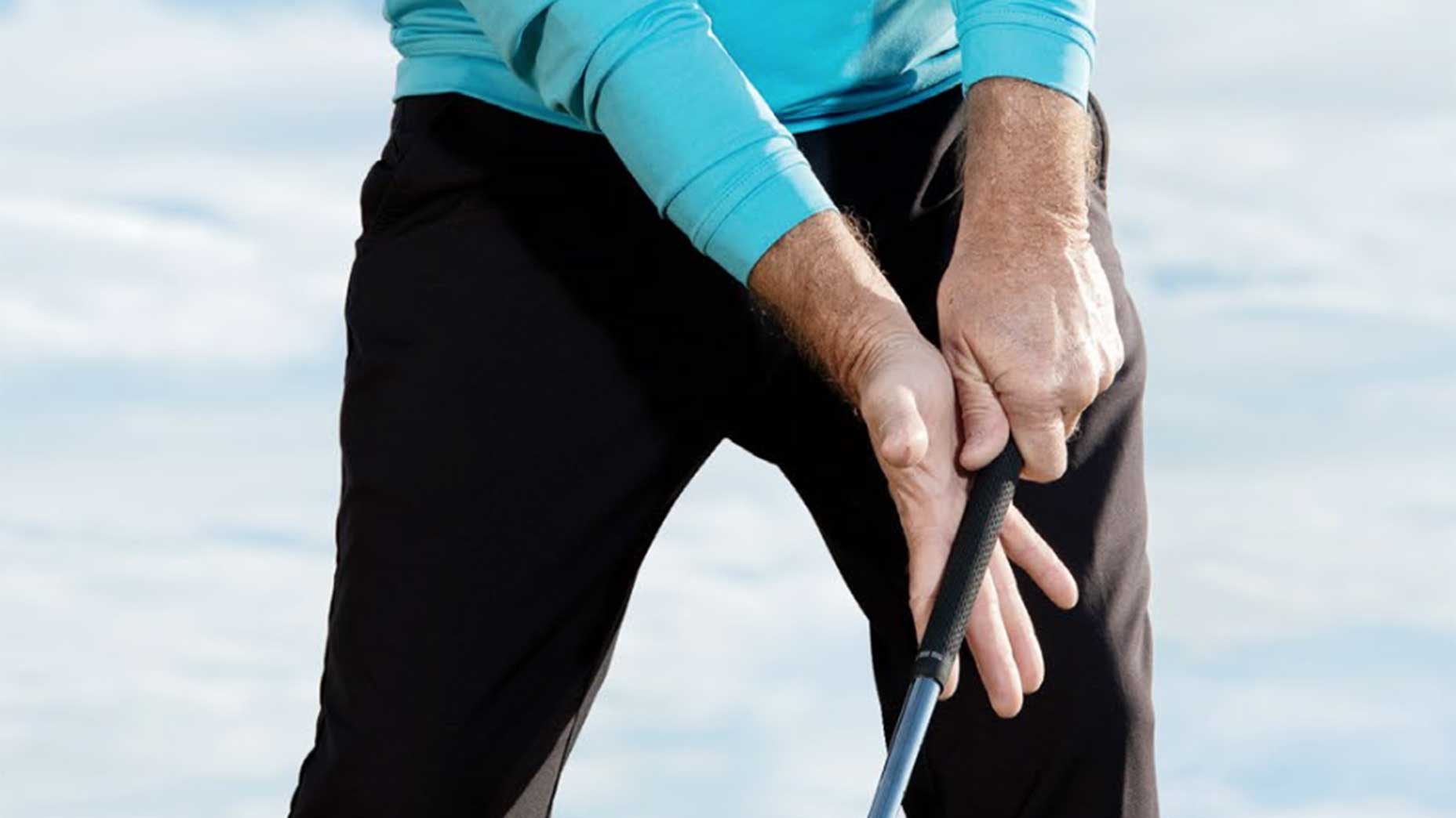 Jeff Smith demonstrates a grip drill