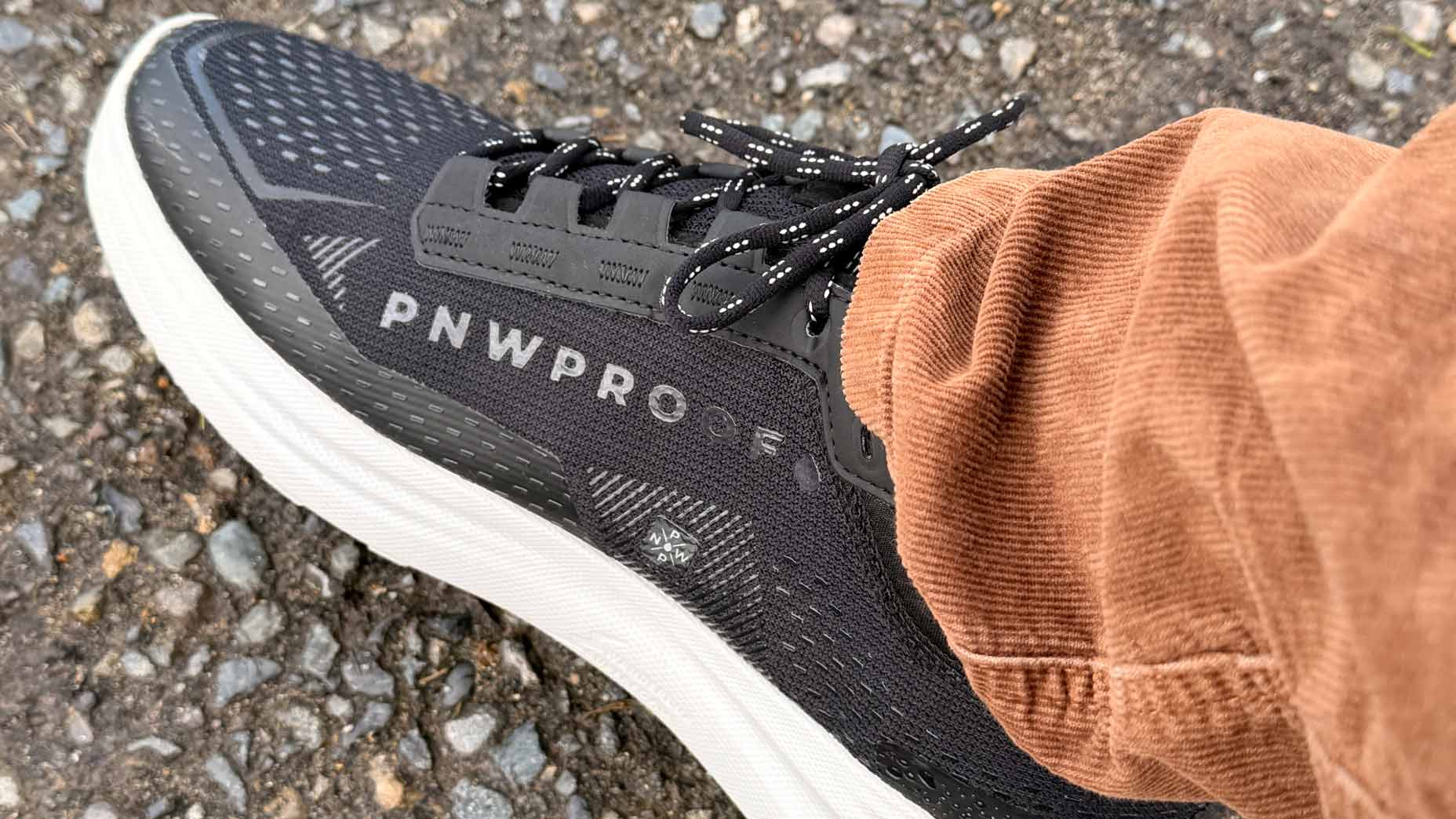 True Linkswear Ascent shoes.
