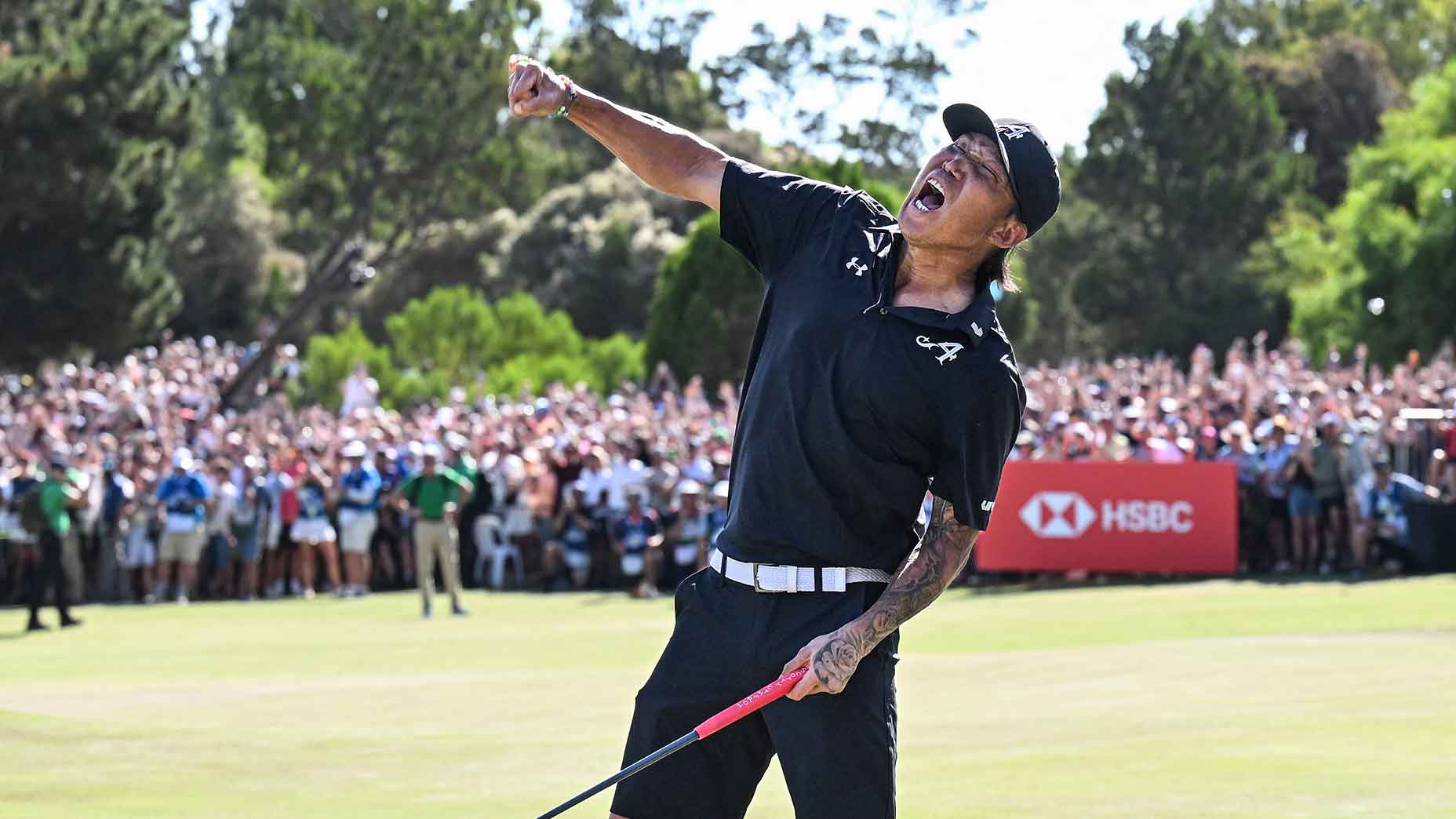 anthony kim celebrates liv victory with huge fist pump