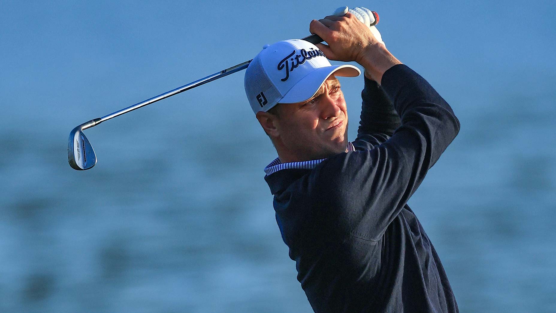 Justin Thomas birdied No. 18 at TPC Sawgrass to post a second consecutive 68.