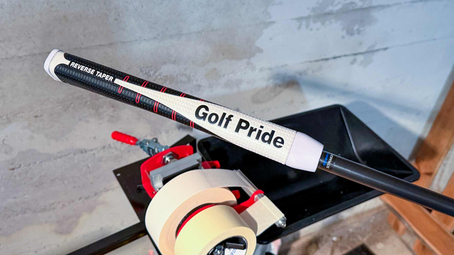 How to re-grip your golf clubs at home