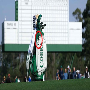 A Grooveit Mini G bursh tool seen on pro's back at 2026 Masters.