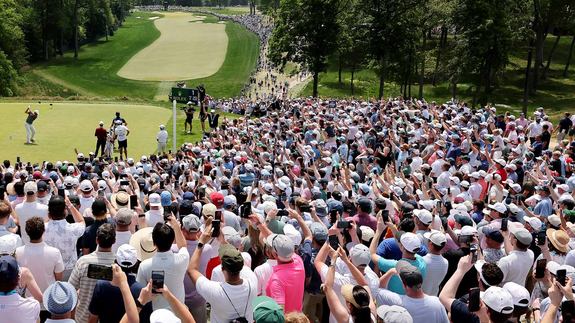 1 week later, 10 PGA scenes tell the story