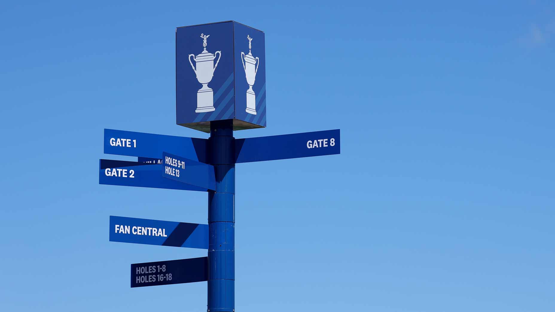 Signs at 2026 U.S. Open at Shinnecock Hills. Find out how to watch it on TV.