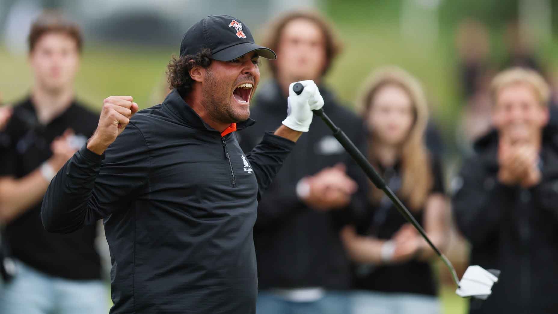 Eugenio Chacarra holds on to win amid final-hole protest chaos, moves closer to PGA Tour